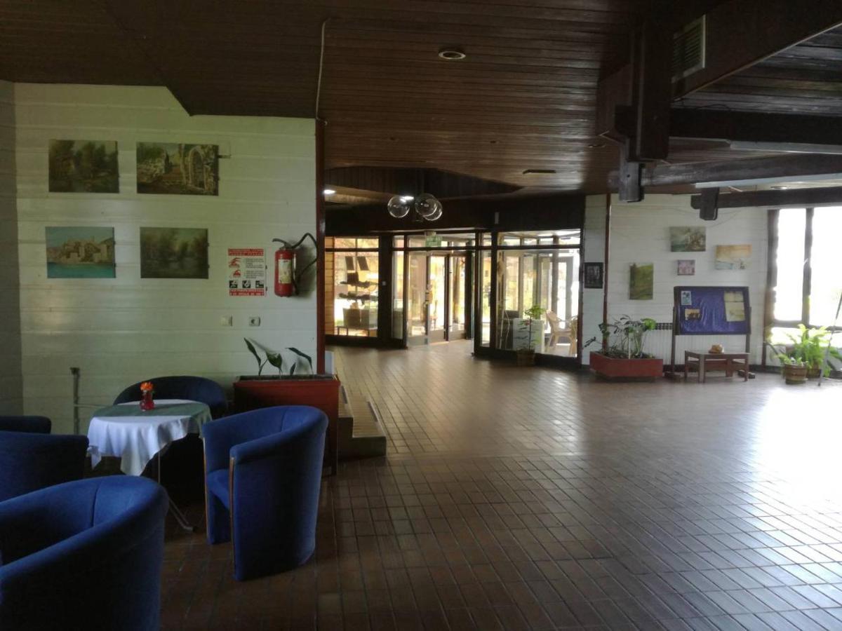 Hotel Golubacki Grad Galambóc Kültér fotó